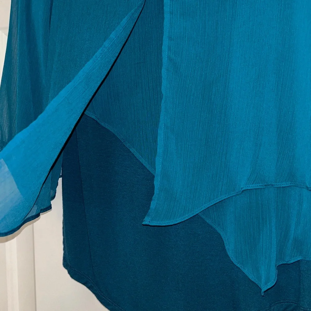 Apt. 9 Layered V-Neck Women’s Top M Teal NWT Pullover Sheer Sleeve Casual